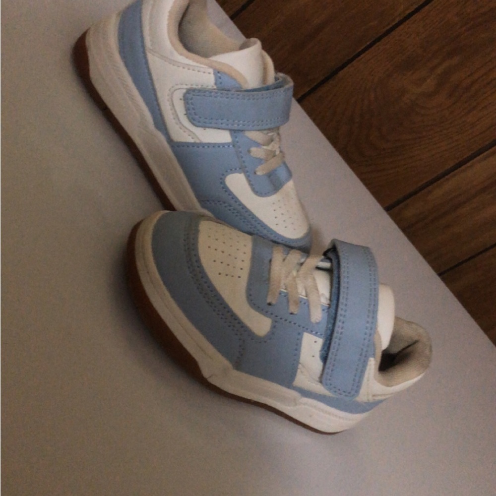 Fabkids Blue and White Chunky Sneakers